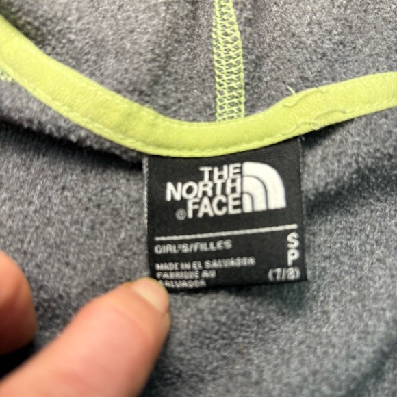 2/$20 The North Face Girls Small Grey Zip Up Hooded Sweatshirt Flower Design - Picture 5 of 8